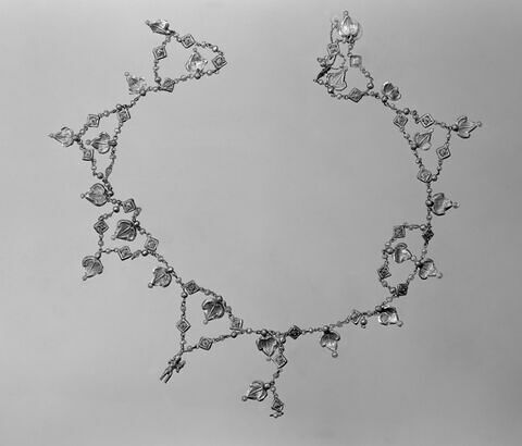 collier