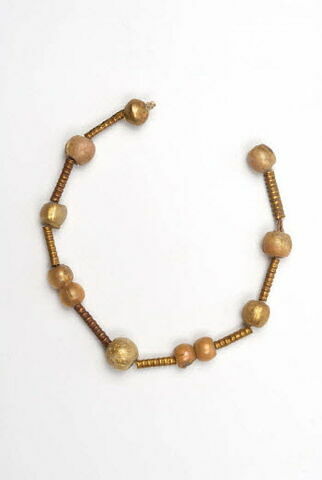 collier, image 2/2
