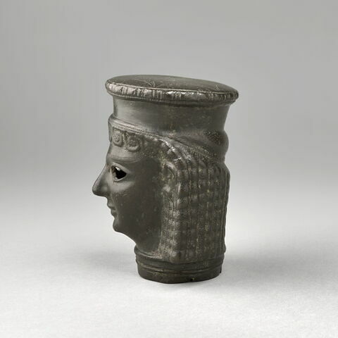 statuette, image 2/5