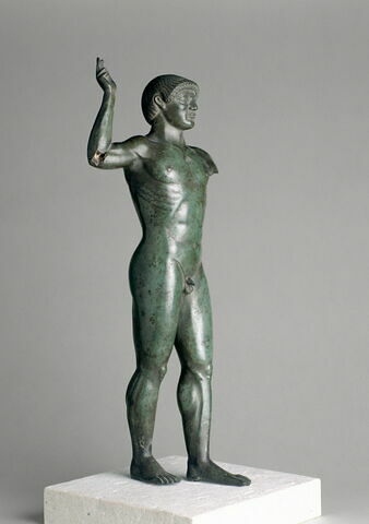 statuette, image 2/3