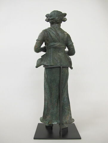 statuette, image 2/4