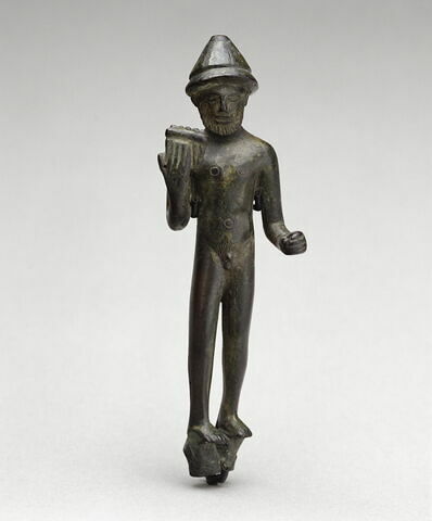 statuette