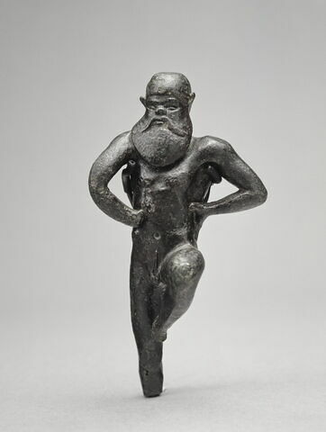 statuette