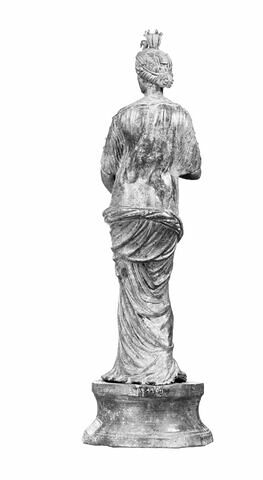 statuette, image 6/6