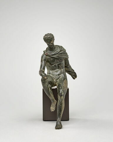 statuette