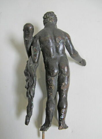 statuette, image 3/3