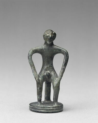 statuette