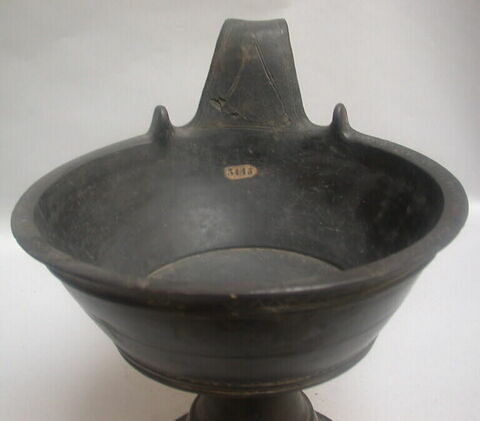 kyathos, image 3/3