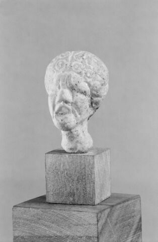 figurine