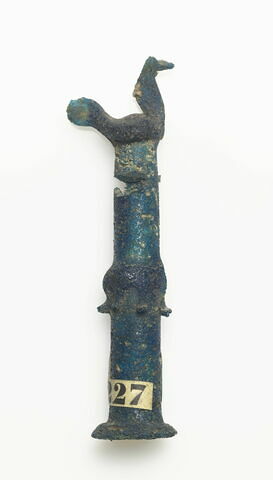 baguette  ; partie d'objet indéterminé