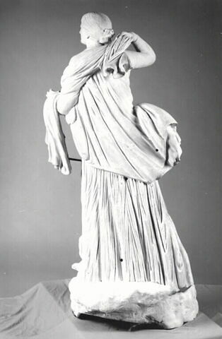 statue, image 5/6