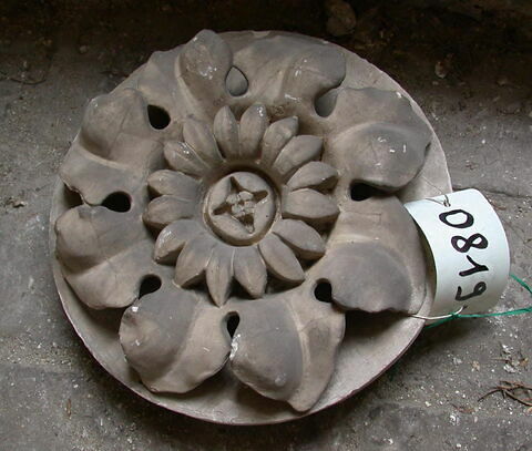 Tirage d’un élément circulaire de caisson