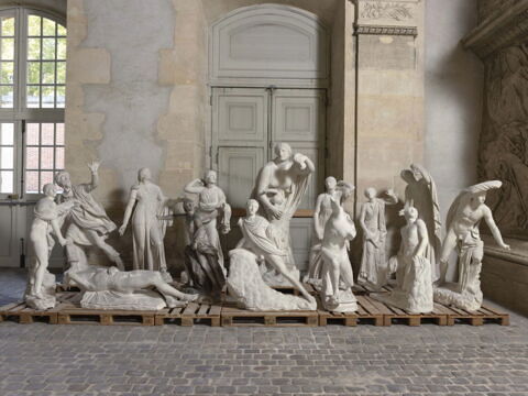 statue, image 7/7