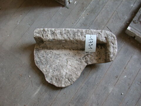 Tirage intégral de la partie antérieure de la cuvette d'encastrement de la base de la Victoire de Samothrace., image 3/7