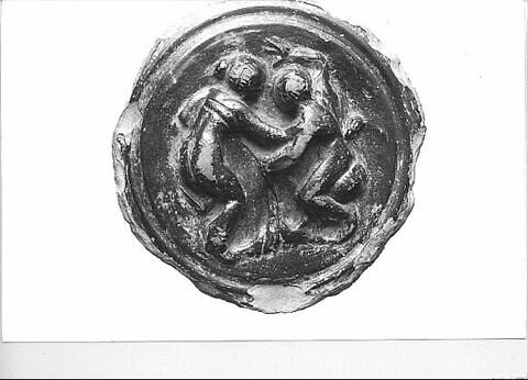 coupe  ; médaillon de vase, image 1/3