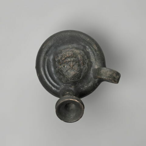 guttus, image 2/2
