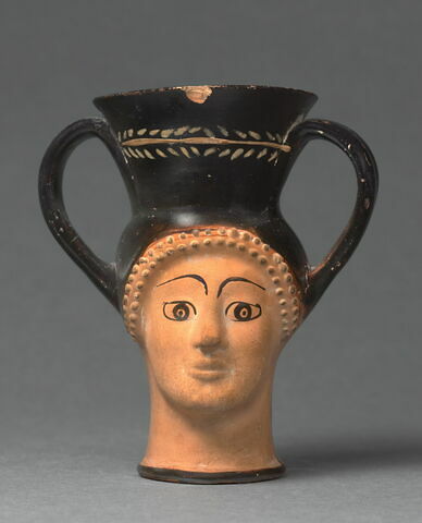 canthare ; vase plastique, image 3/3