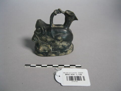 askos ; vase plastique, image 2/3