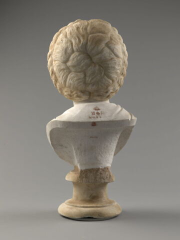 statue, image 13/13