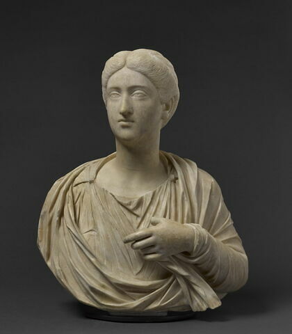 statue en buste  ; statue