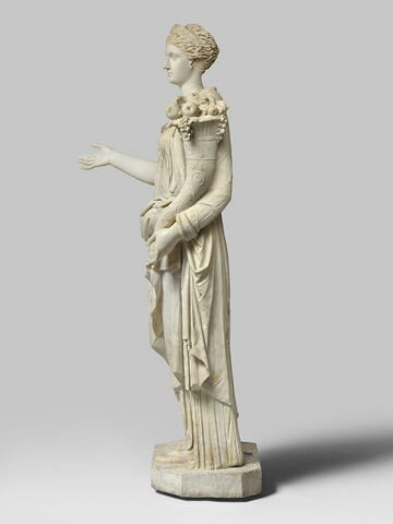 statue, image 6/11