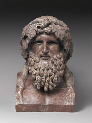 statue, image 2/6