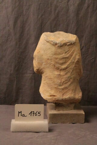statuette, image 3/5