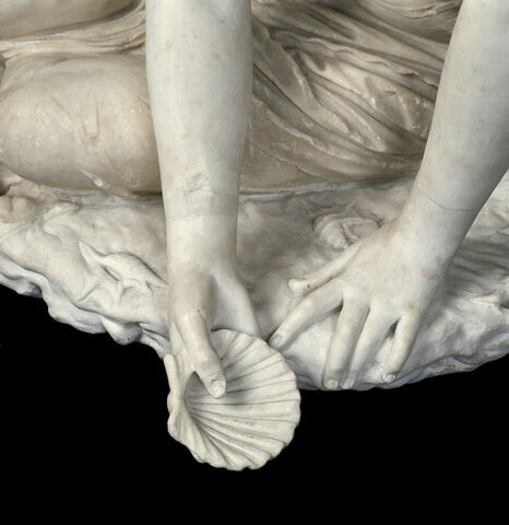 Nymphe à la coquille, image 2/21