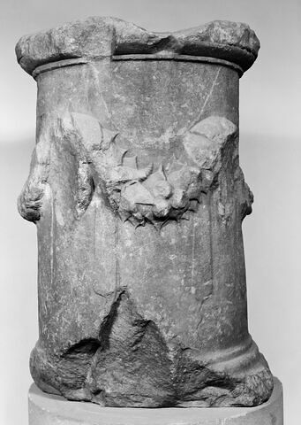 autel funéraire, image 3/4