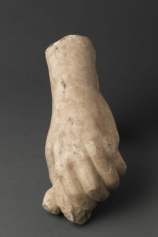 statue, image 2/3