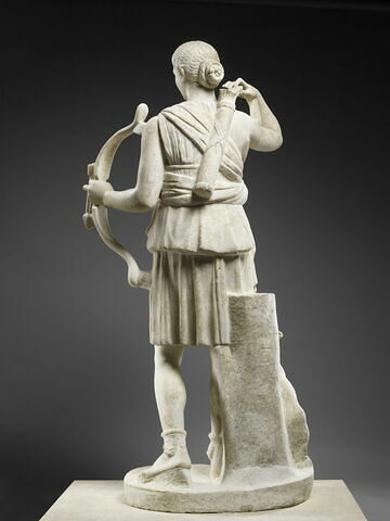statue, image 9/12