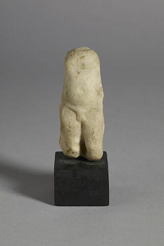 statuette