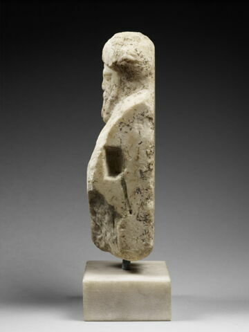 statuette, image 3/3