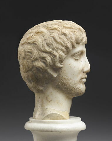 statuette, image 5/6