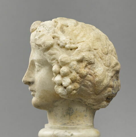 statuette, image 3/4