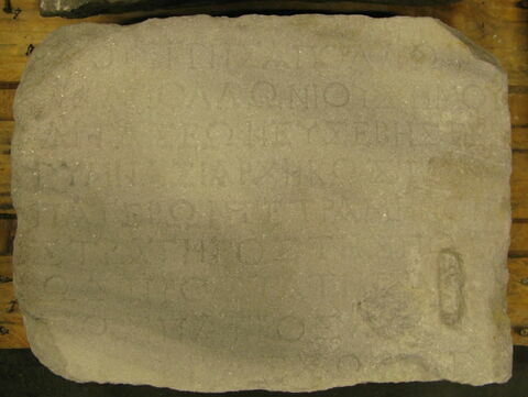 inscription, image 3/3