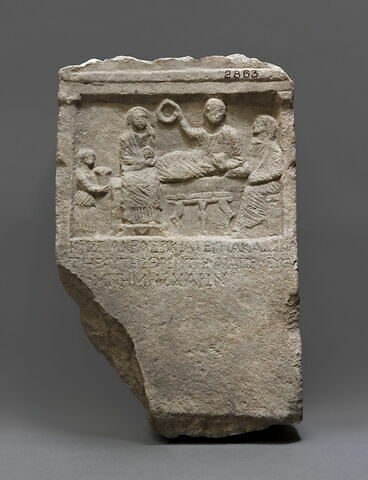 stèle funéraire, image 2/3