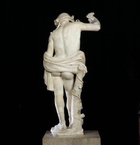 statue, image 7/11