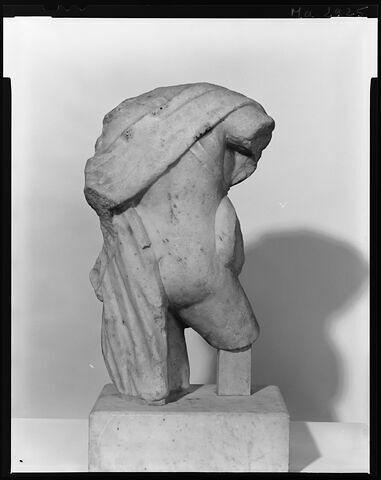statuette, image 5/5