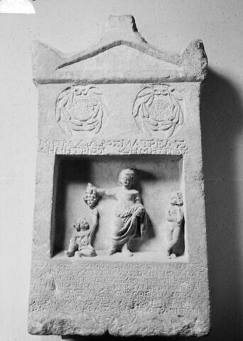Stèle de Métrodoros et de Matréas, image 4/4