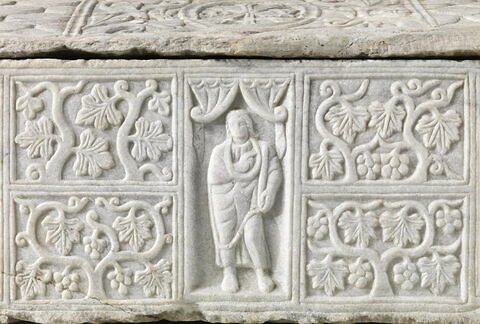 sarcophage ; couvercle de sarcophage, image 6/7