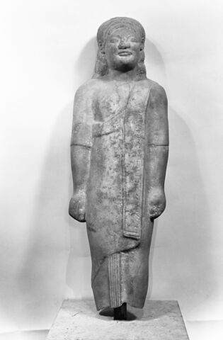 Kouros de Dionysermos, image 6/17