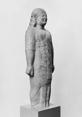 Kouros de Dionysermos, image 9/17