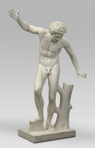 statue, image 2/3
