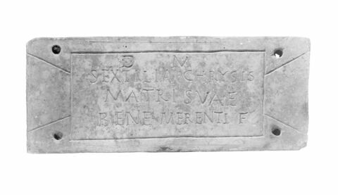 plaque de loculus ; inscription