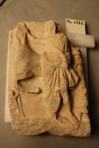 stèle funéraire, image 2/2