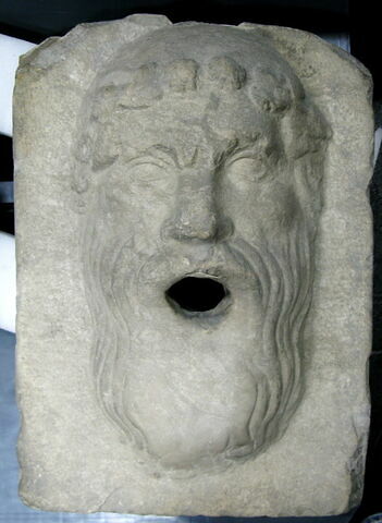 relief ; élément de fontaine