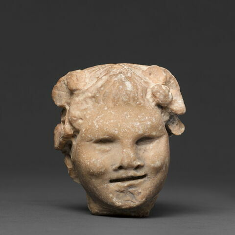 statuette