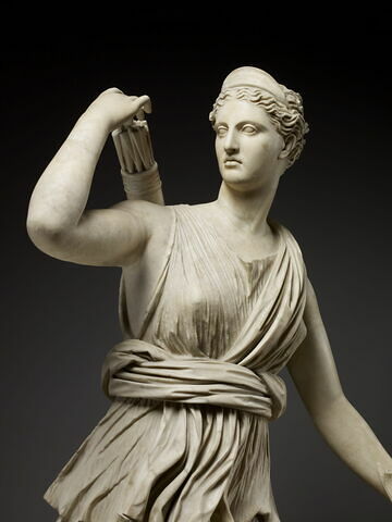 Diane de Versailles, image 2/11