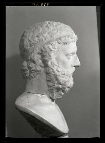 statue, image 8/8